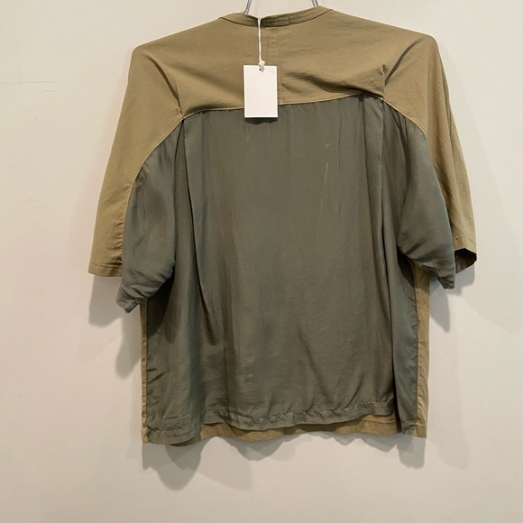 Clu pleated back t shirt. NWT. Small. Oversized - Picture 10 of 10